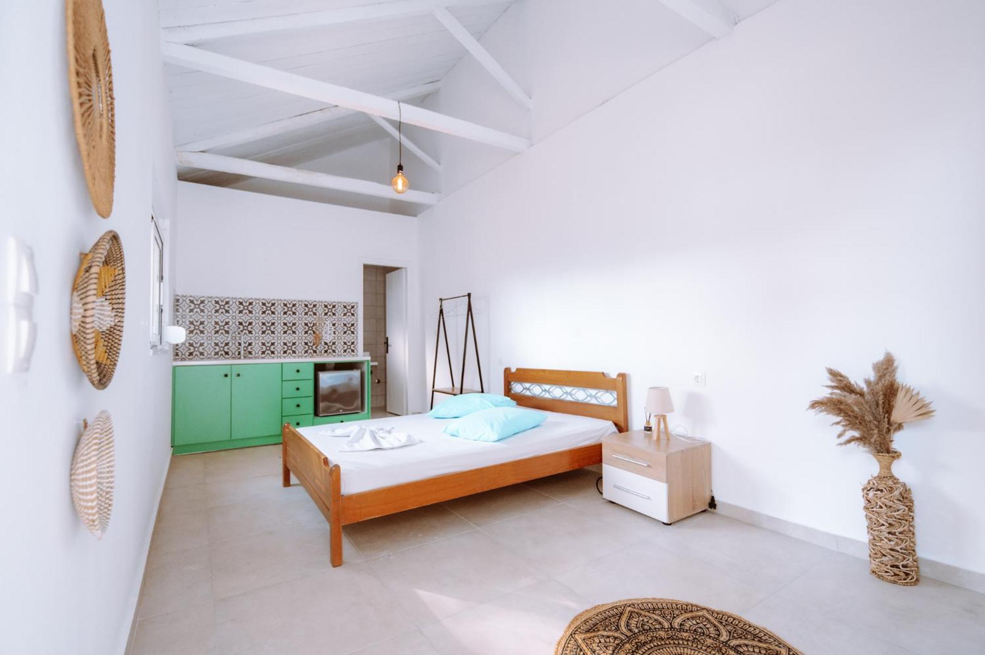 Burano Beach-bar Campsite Nea Thesi